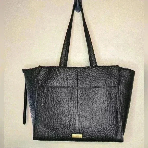 NWT Vince Camuto Livy Tote w/ Duster Soft Genuine Leather gorgeous gold accents - Picture 4 of 10